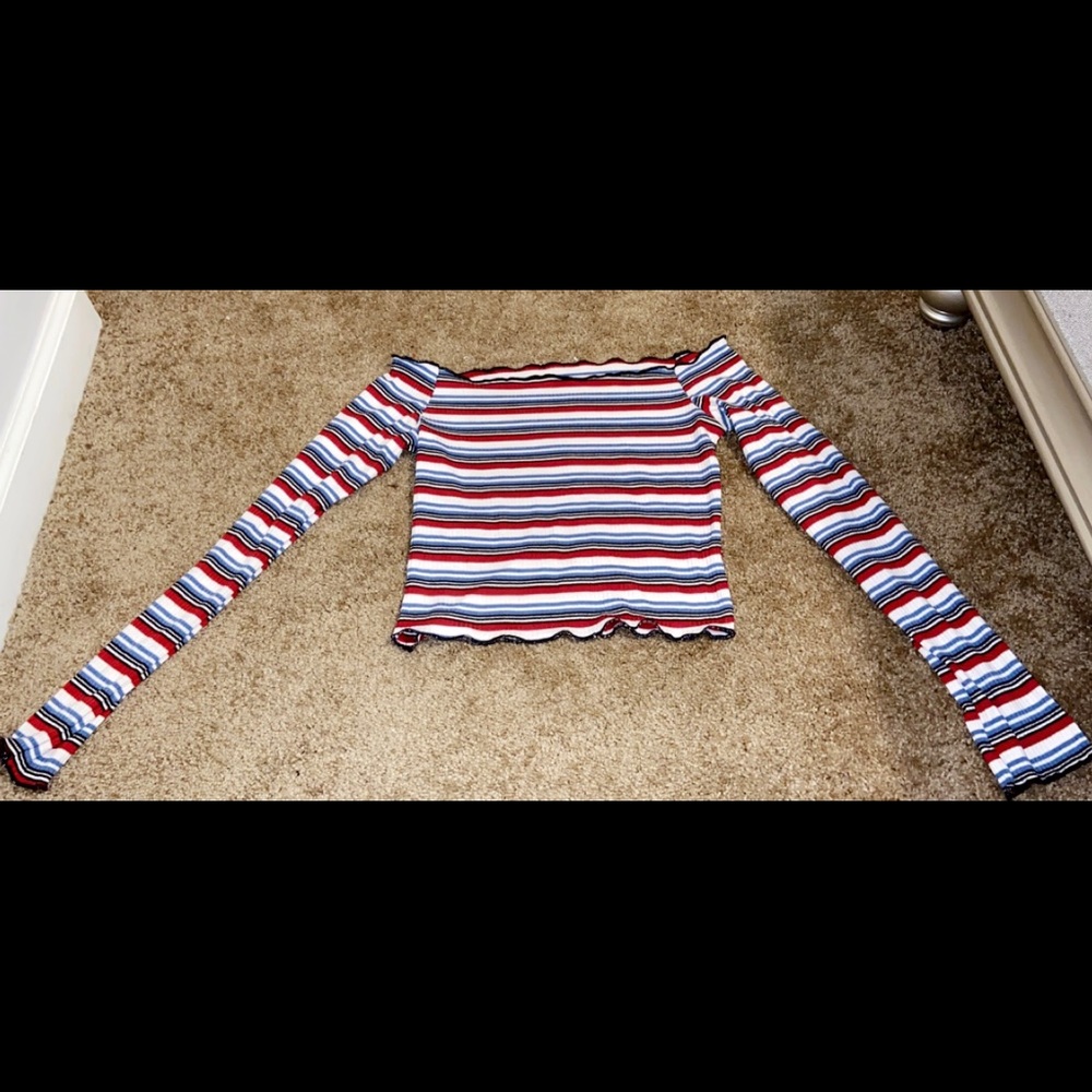 SMALL Romwe Maroon White Blue Off the shoulder Top